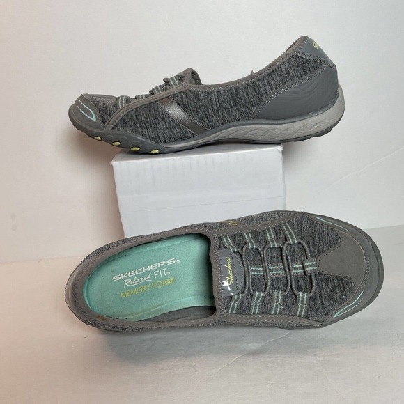 Skechers Shoes 6 Relaxed Fit Memory Foam Bungee Walking Sneakers 22468 Gray - Picture 3 of 15